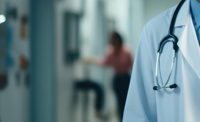 Liên hệ với chúng tôi